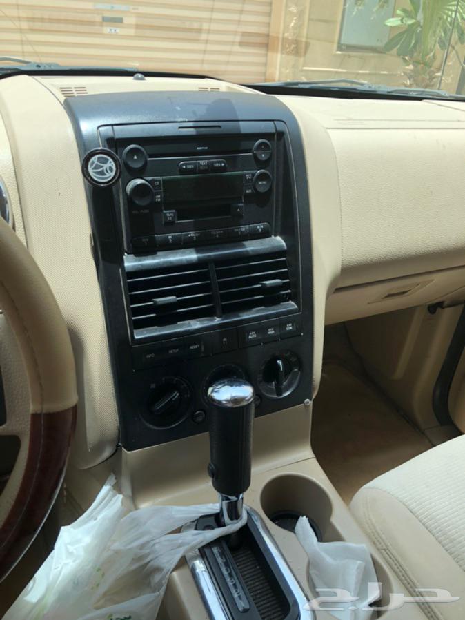 للبيع فورد اكسبلورر خليجي 2006 نظيف بودي وكالة على الشرط