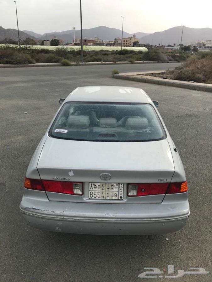 حراج السيارات كامري 2002