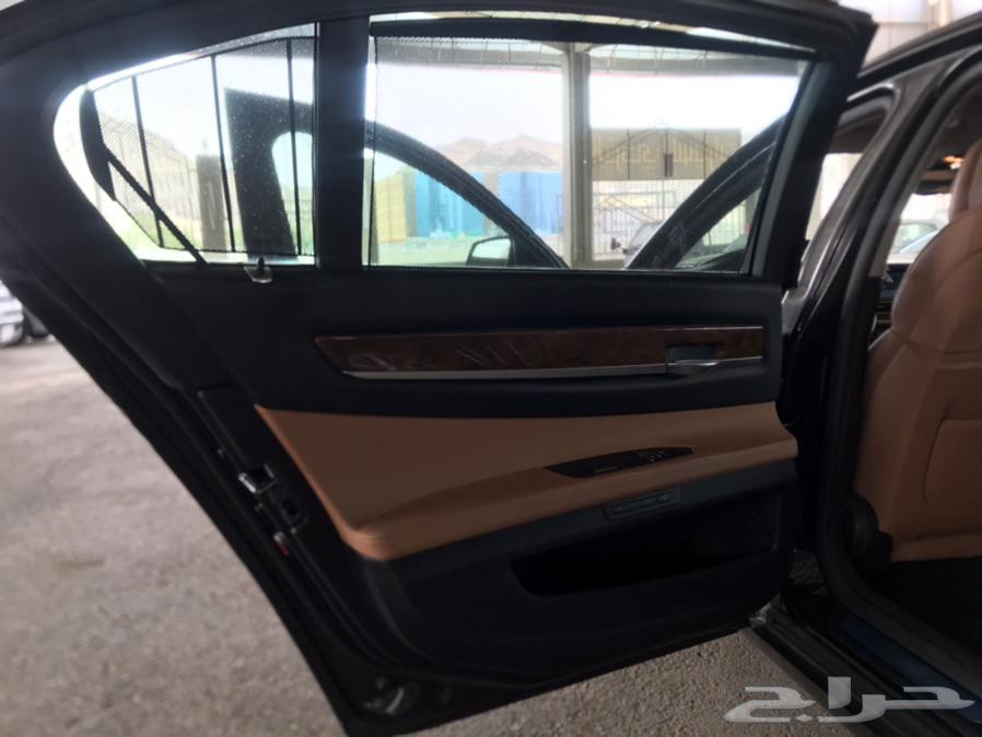 BMW IL 740 2012 بي ام دبليو الفئة السابعة