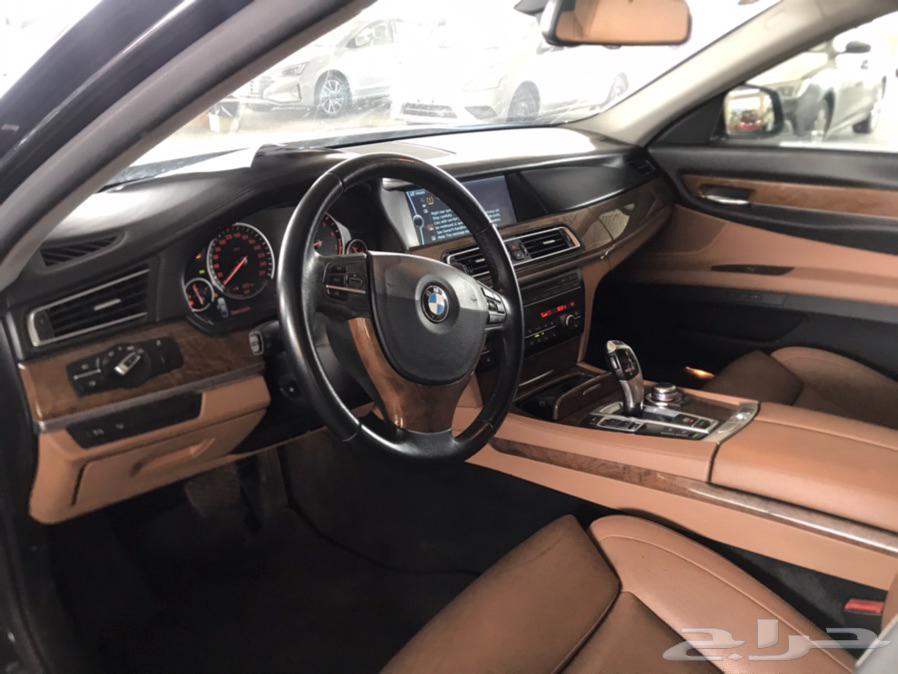 BMW IL 740 2012 بي ام دبليو الفئة السابعة