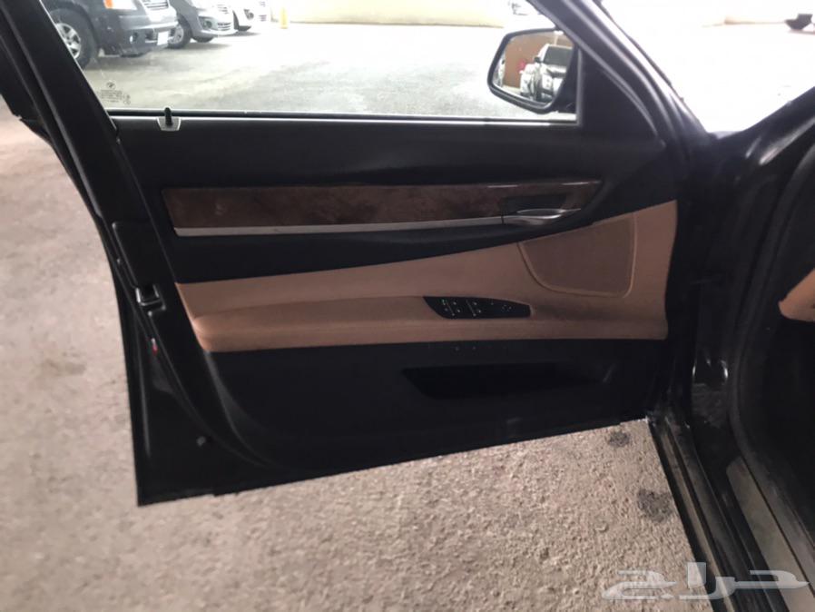 BMW IL 740 2012 بي ام دبليو الفئة السابعة