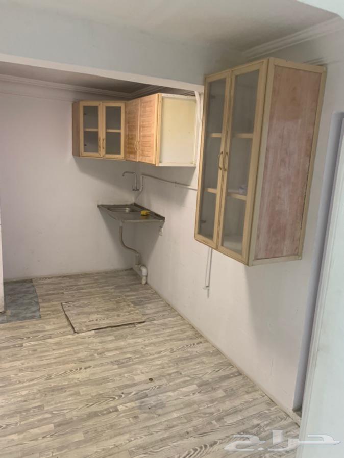 حراج العقار ستوديو في شارع التخصصي بجوار شركة الكهرباء حراج العقار ستوديو في شارع التخصصي بجوار شركة الكهرباء