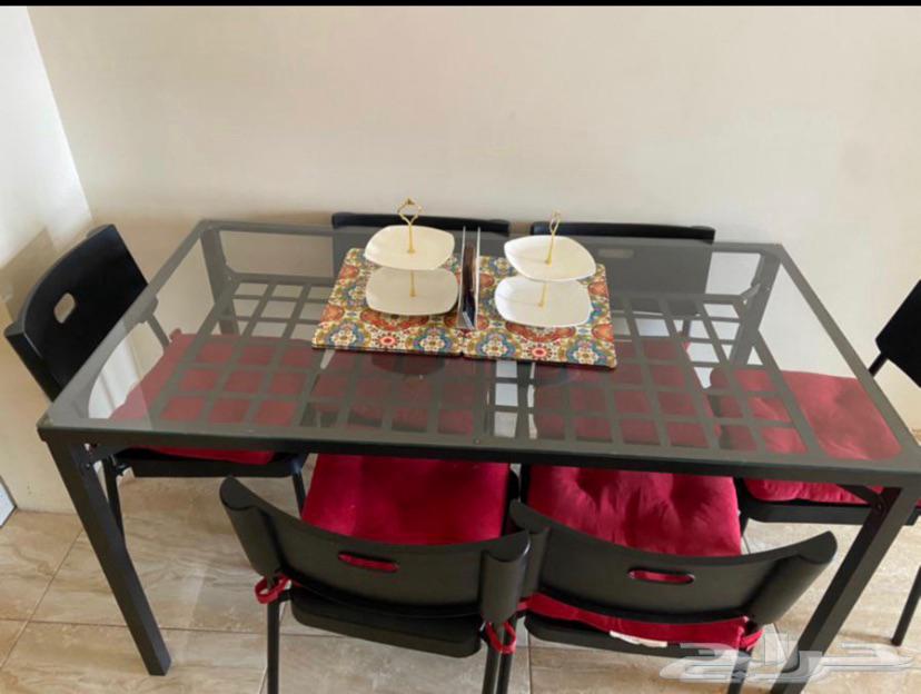 طقم كنب و طاولة سفرة طقم كنب و طاولة سفرة