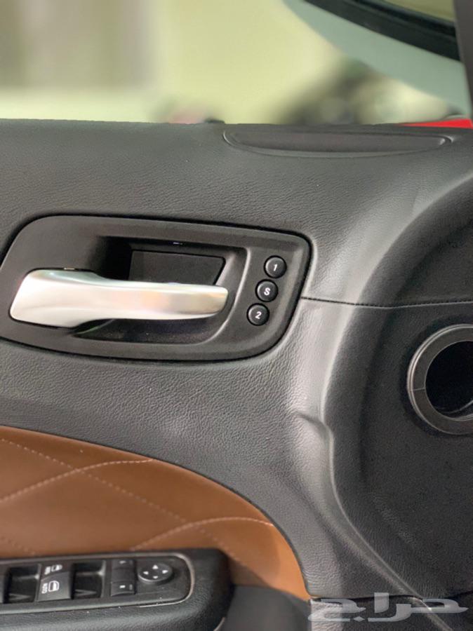 كرايزلر C300 2018