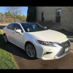 2017 لكزس ES350 بانوراما ب 85 ألف ريال