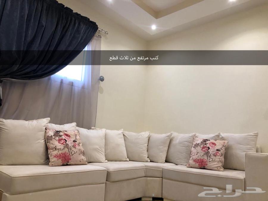 طقم كنب للبيع نظيف وجميل