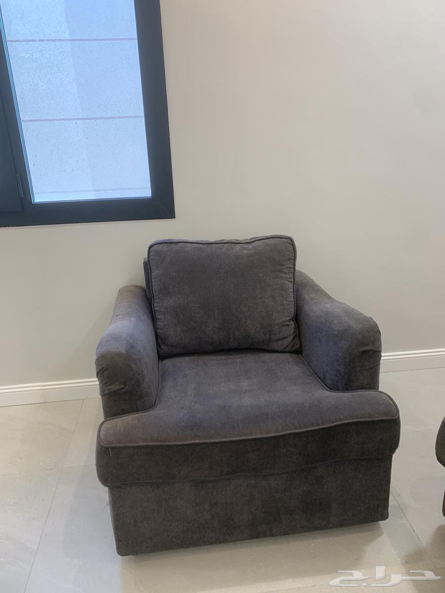 كنب للبيع   سرير نفر ونص وتسريحه   دولاب64502803783938111