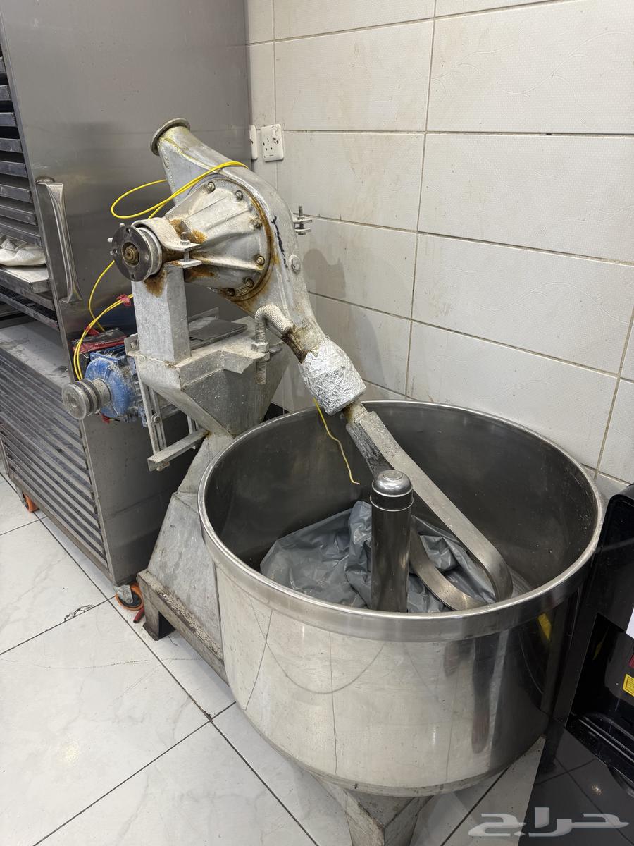 30 kg restaurant mixer, Egyptian bread oven, and industrial dough cabinet63242922491778117
