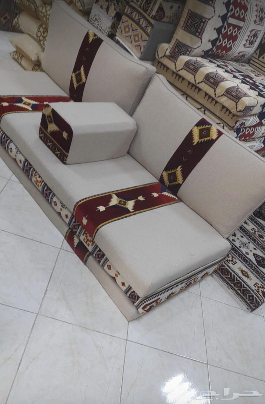 تفصيل وتنجيد جميع الكنبات والجلسات العربيه والستائر63005882281347111