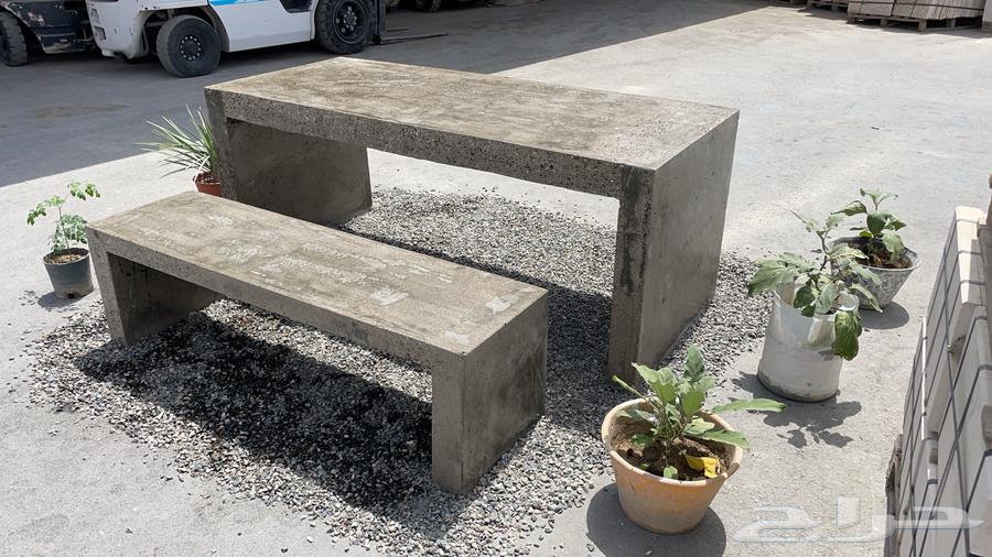 Concrete outdoor tables63326586264194113