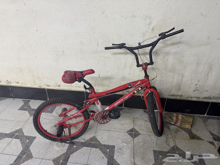 A new Cobra bicycle, used for only two days63326352107011111