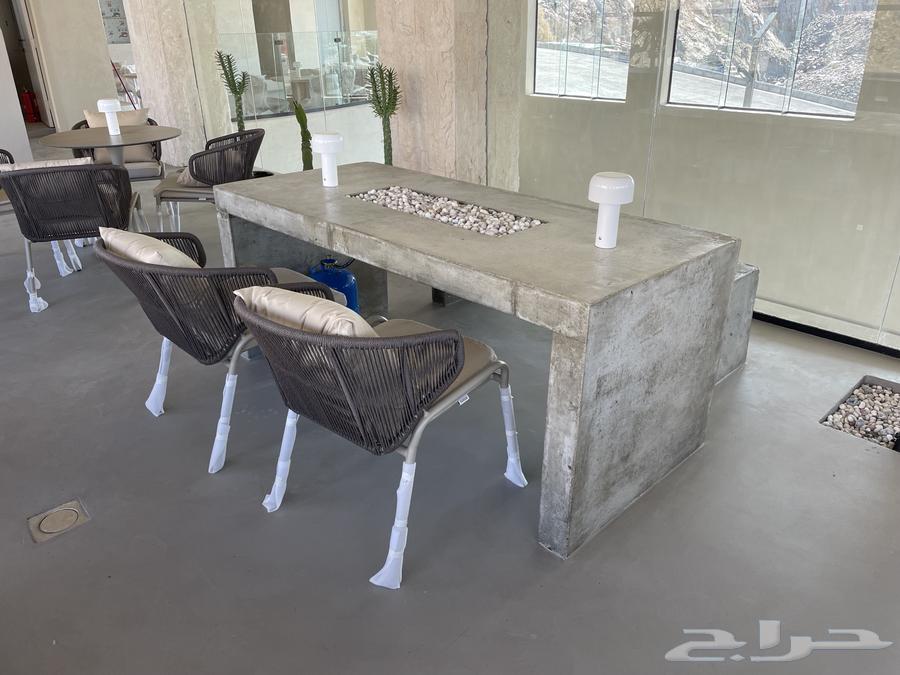 Concrete outdoor tables63326586264194112