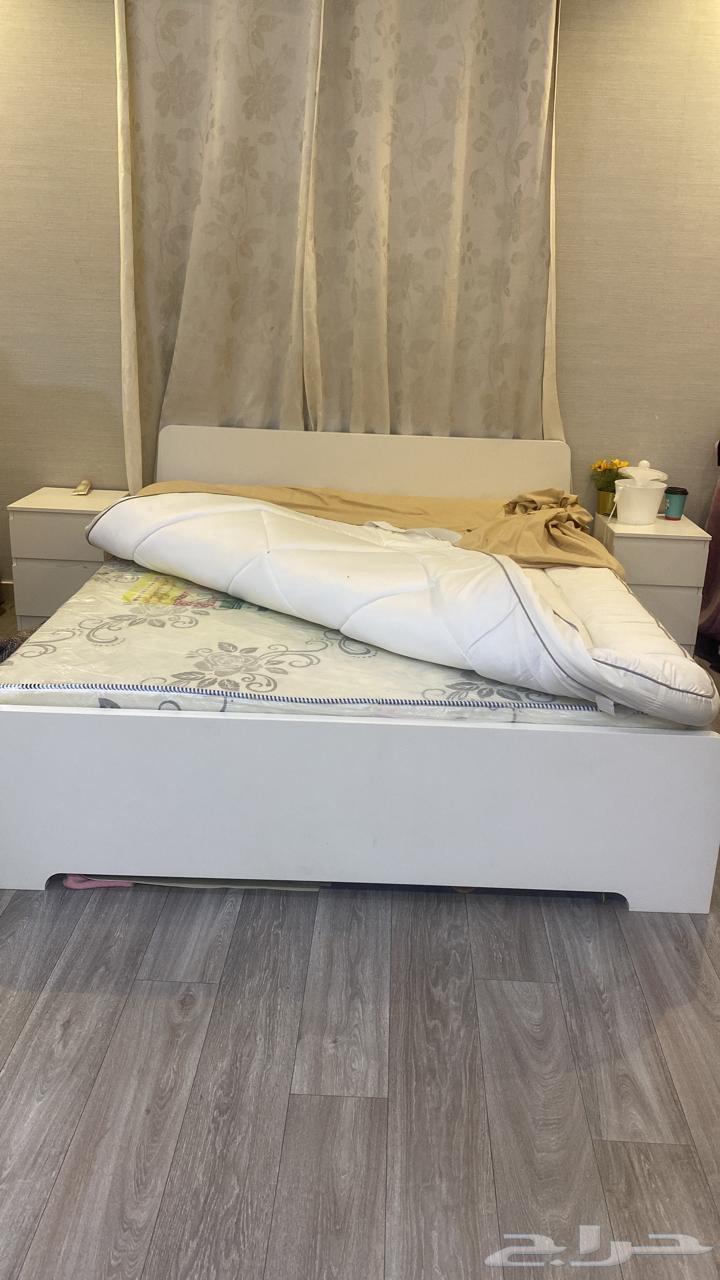 Double bed with sponge and underlay63327087964163111