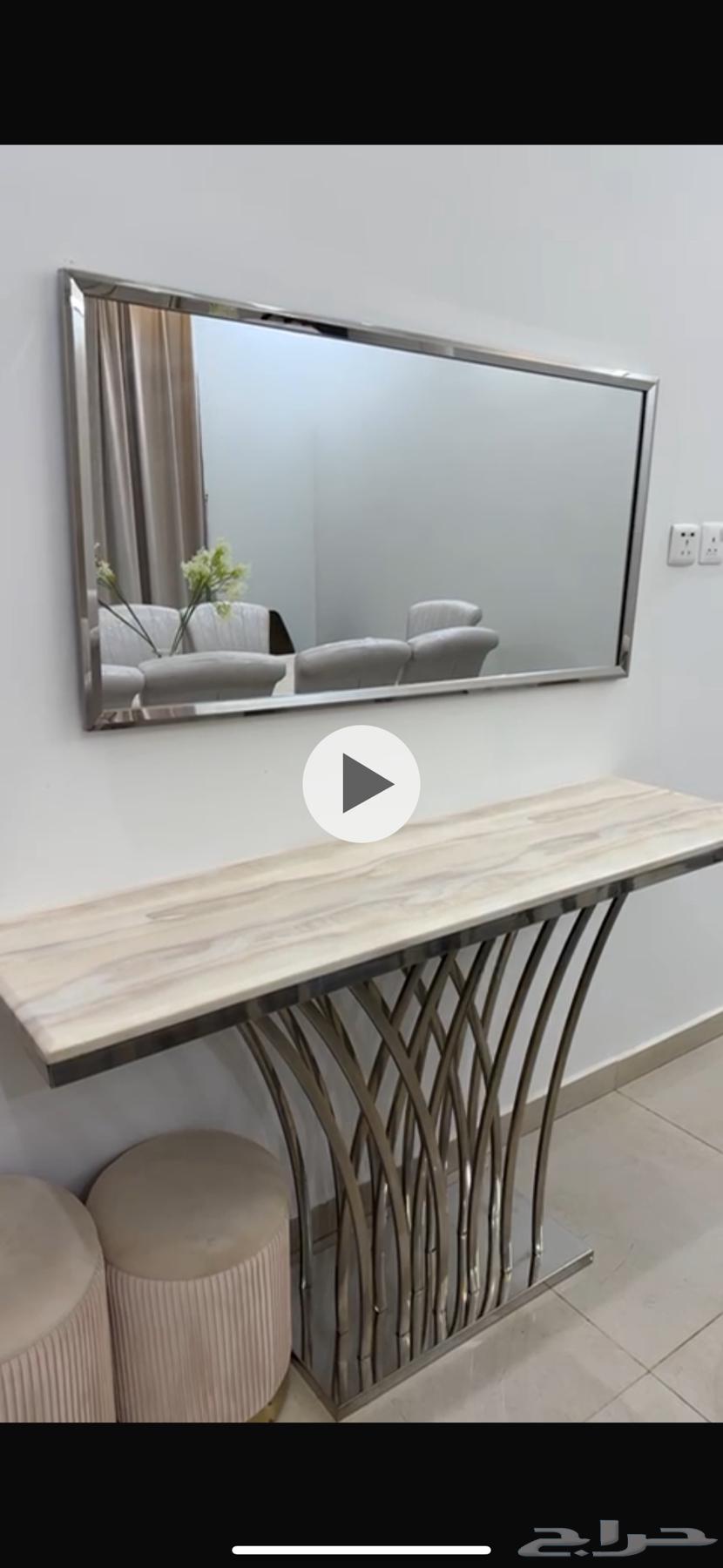 Clean marble reception table63326175724290110