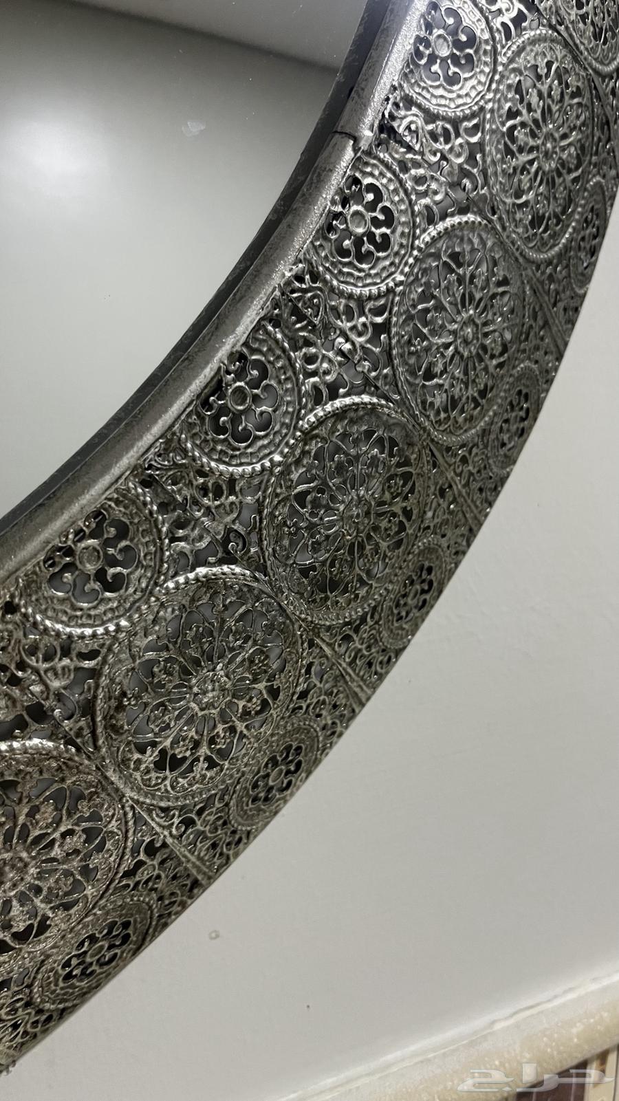 Mirrors, a mirror63325350129409113