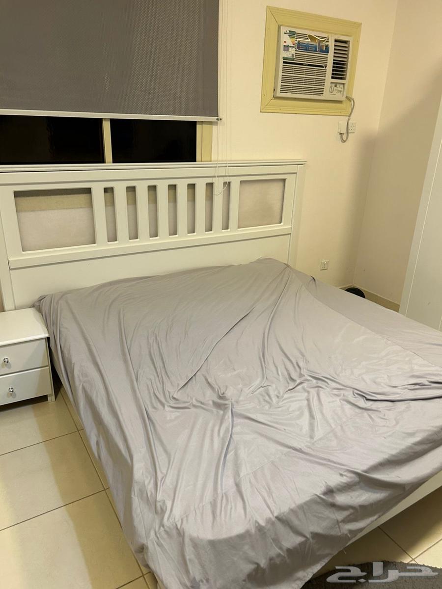 سرير مزوج للبيع مع المرتبه63325178072835110