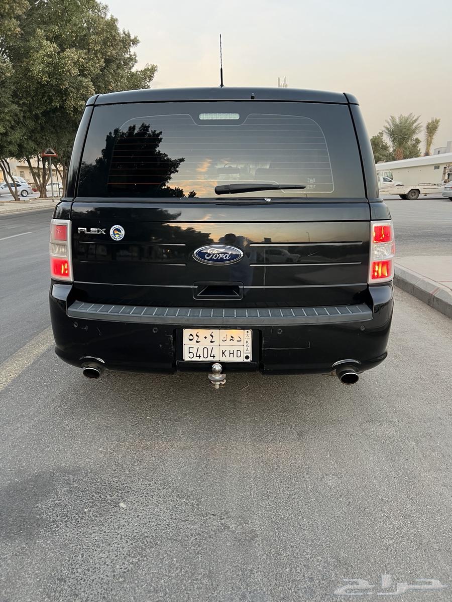 فورد فلكس بحالة الوكالة مالك اول63616290985473114
