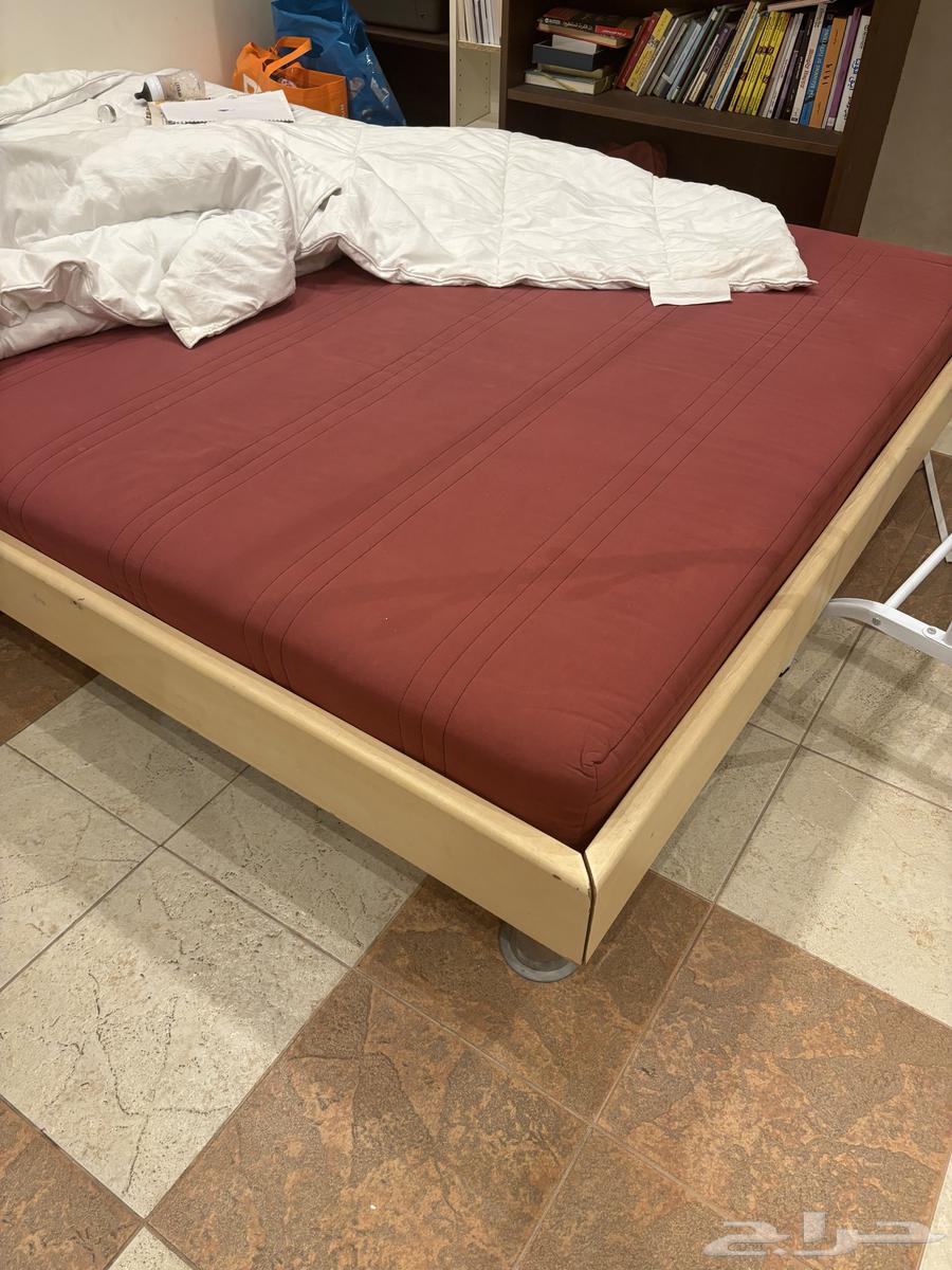 سرير مع مرتبة633258561269771115