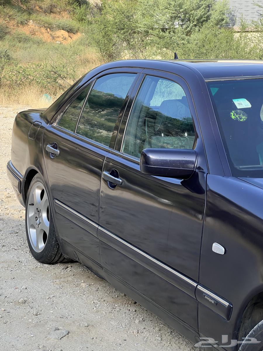 Mercedes-Benz E280 Clean63616282227715113