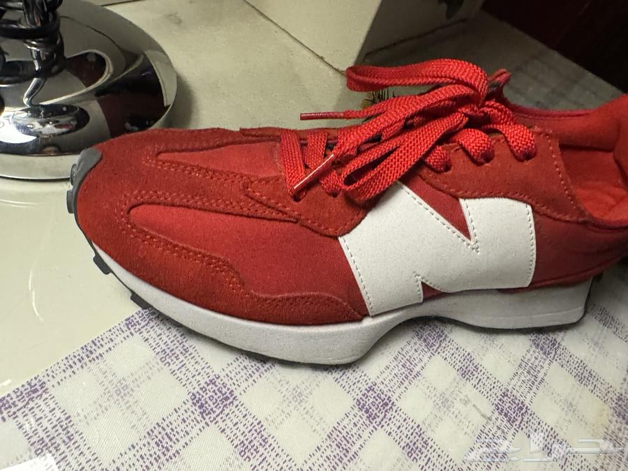 adidas jacket  
new balance shoes63325221437955111