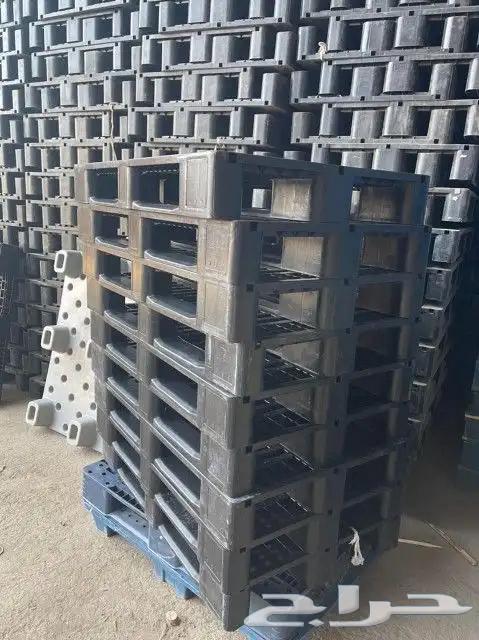 Plastic tables for sale, free delivery63325771919235112