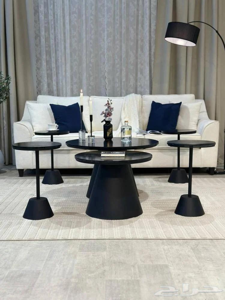 Table sets63325350400257111