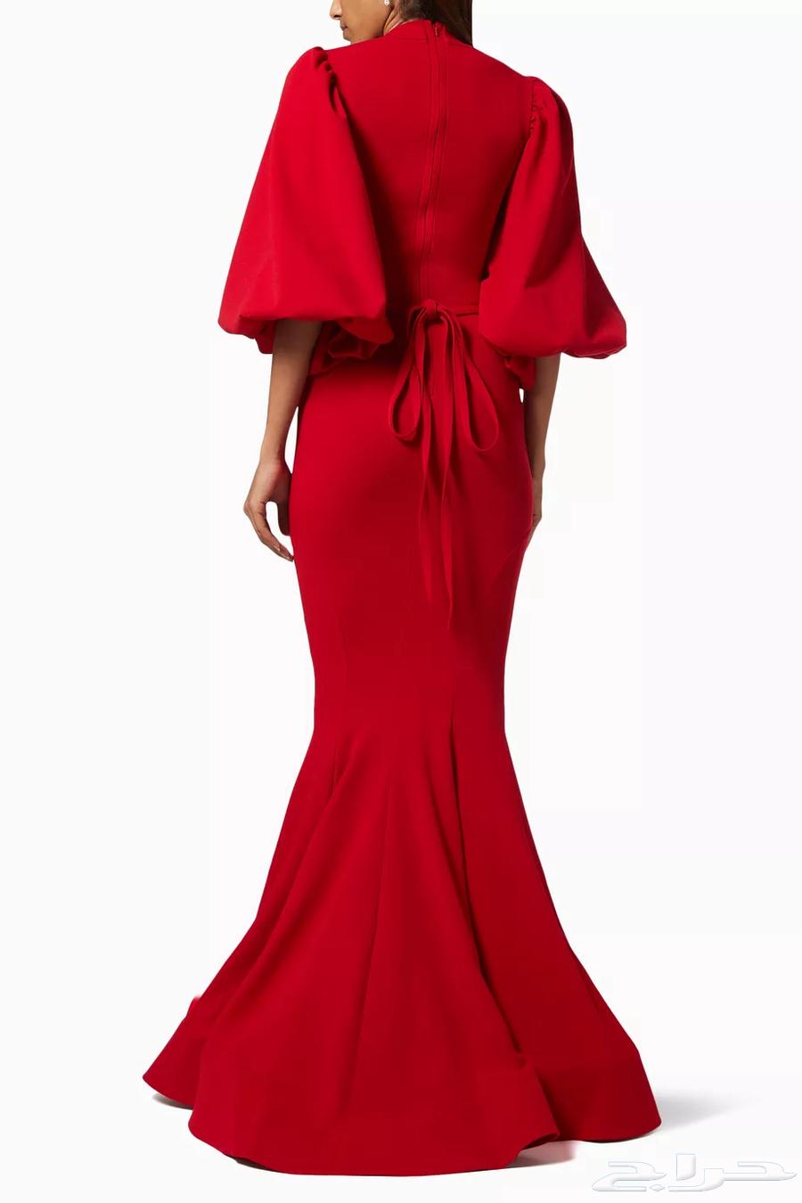 A red dress by designer Zeena Zaki63325268303233111