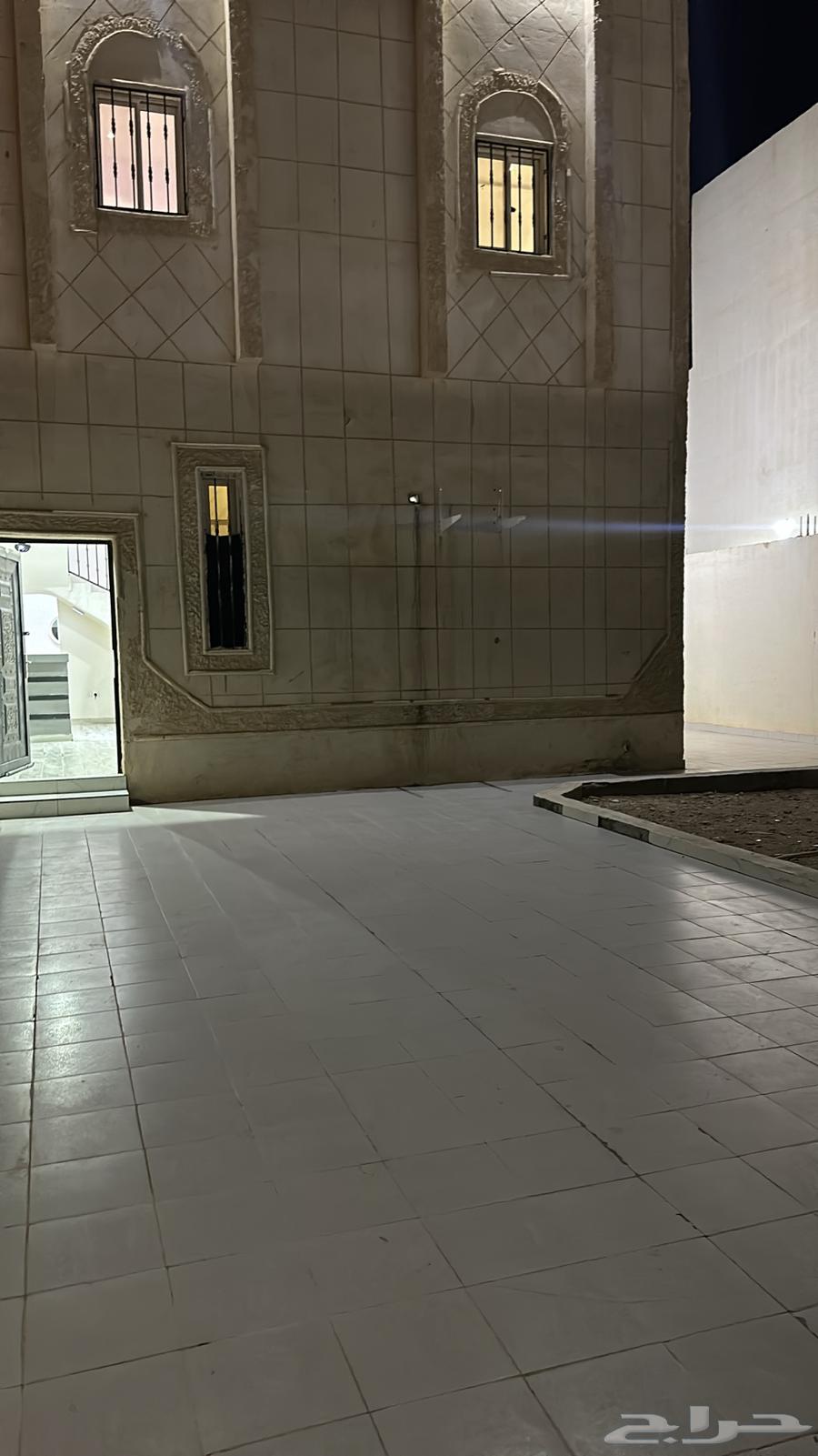 للإيجار استراحة عزاب دورين بحي الصناعيه63005935490306111
