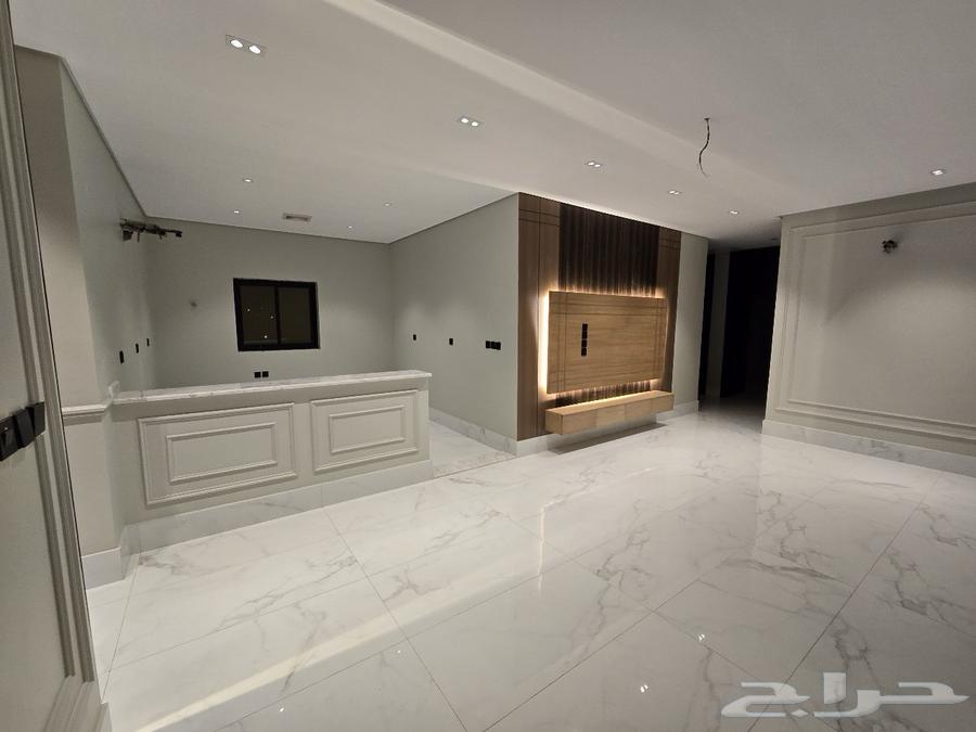 شقق تمليك فاخرة اربع وخمس غرف مخطط الحمراء63005908351234114