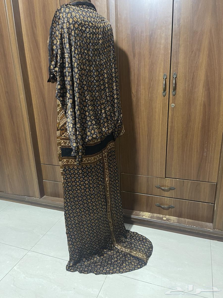 ملابس وجزم للبيع63615235928451114