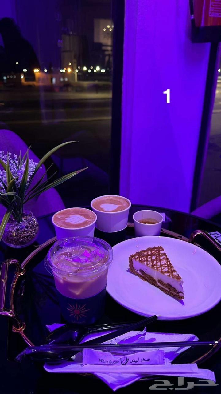 لاونج فخم ثلاثة ادوار كورنيش السهي63005935741569114