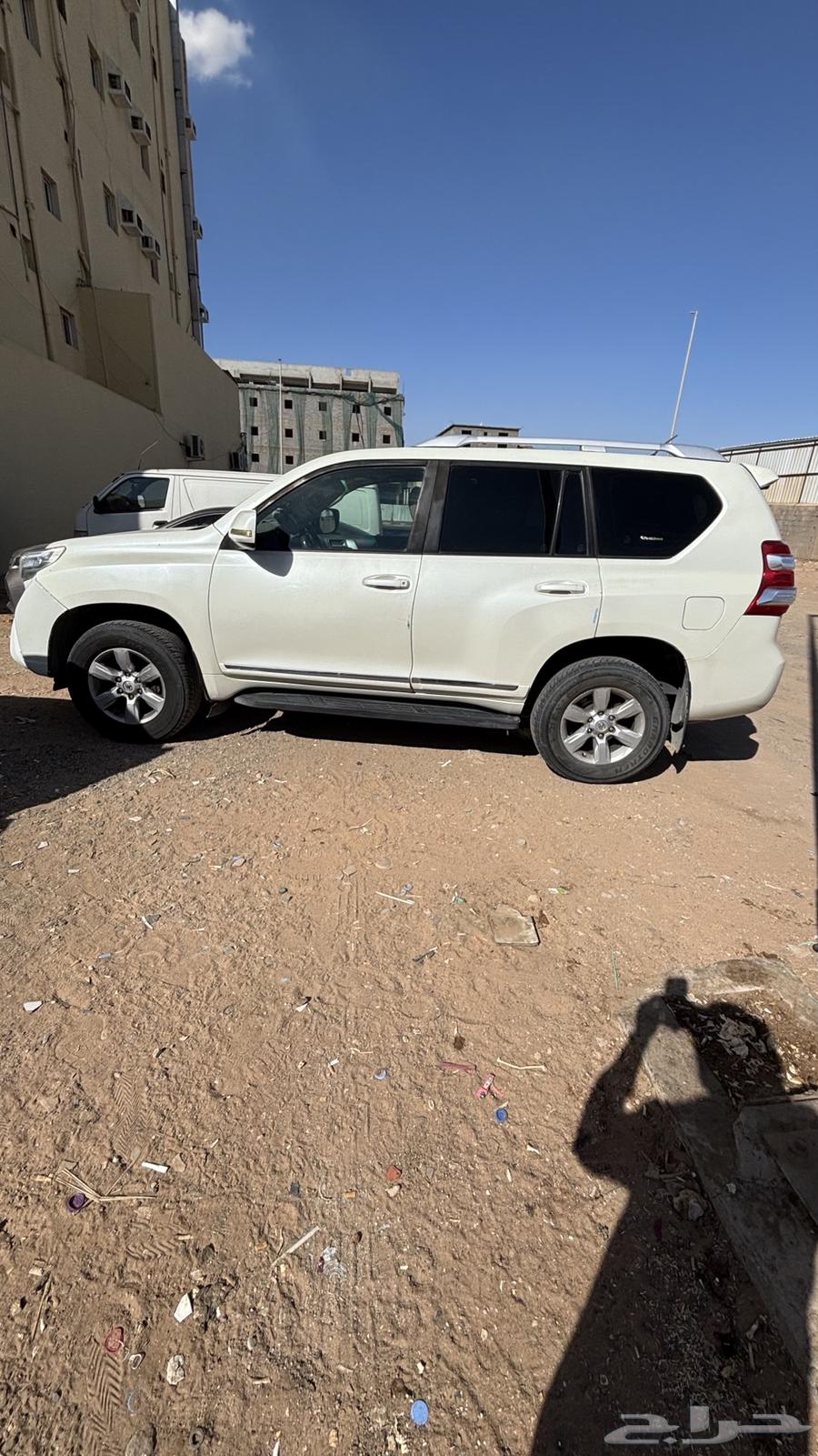Jeep Tiuta Prado 2016 with six cylinders, full option, as per condition63616435109889111