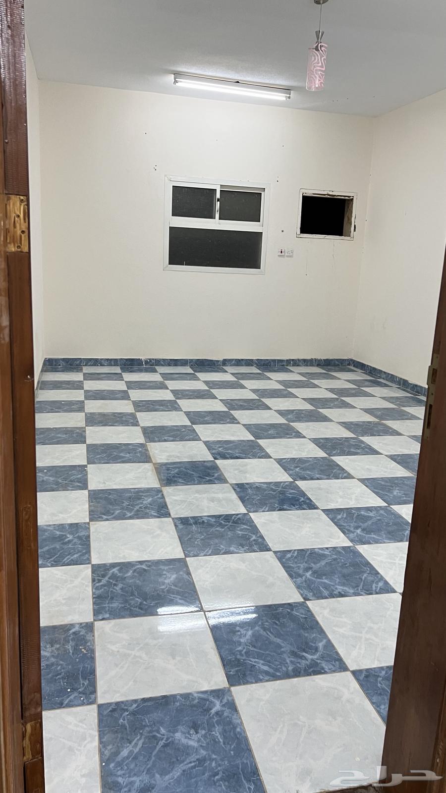شقه دور ثاني حي الربوه سكاكا الجوف63005963508226111