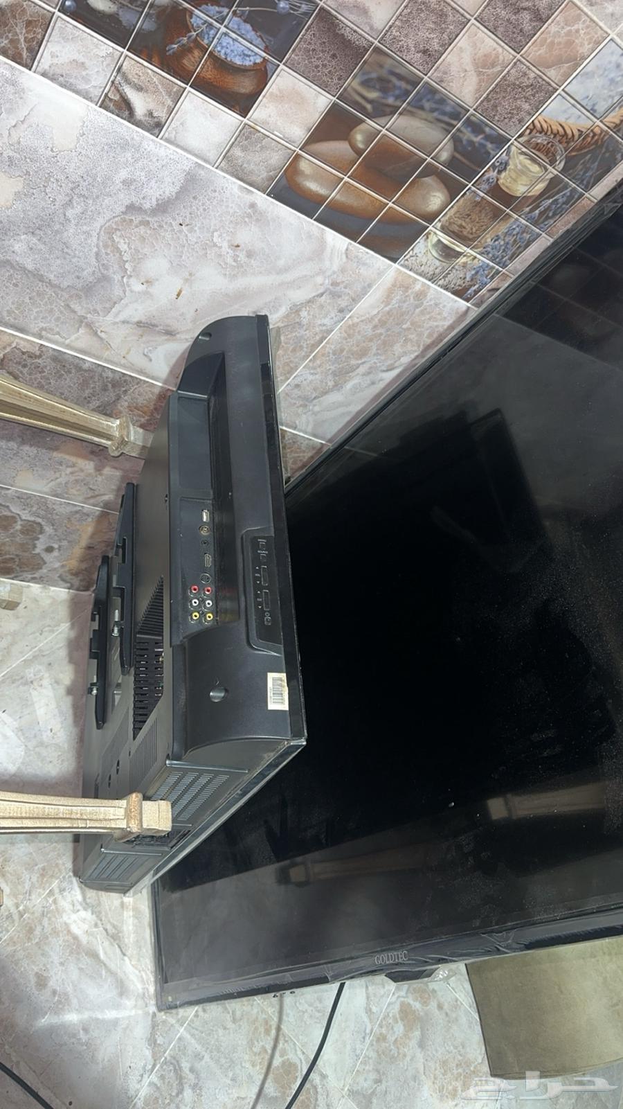 For sale: parts or repair for two SHARP GOLDTEC screens63323413003522112