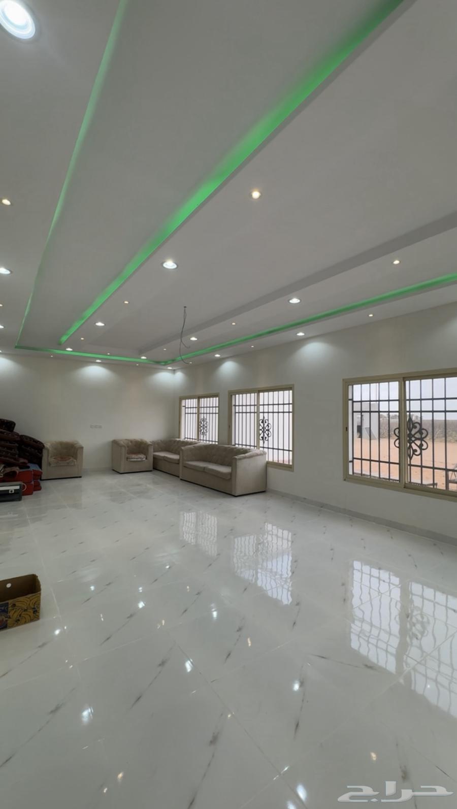 For sale: a two-part rest area in Al-Harir63004081619587114