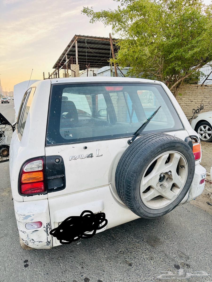 Toyota RAV4 2000 Standard Available at Abu Omar Scrap Yard in Makkah Al-Mukarramah63616439773571111