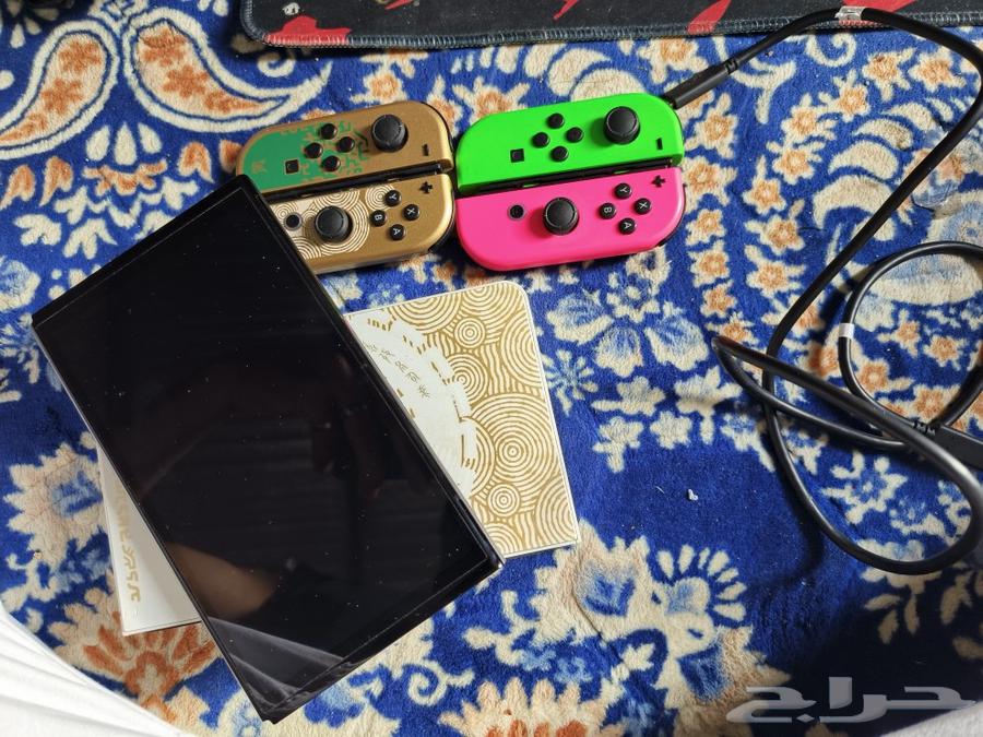 Nintendo Switch Oled - 4 months old With controlle63324495175683114