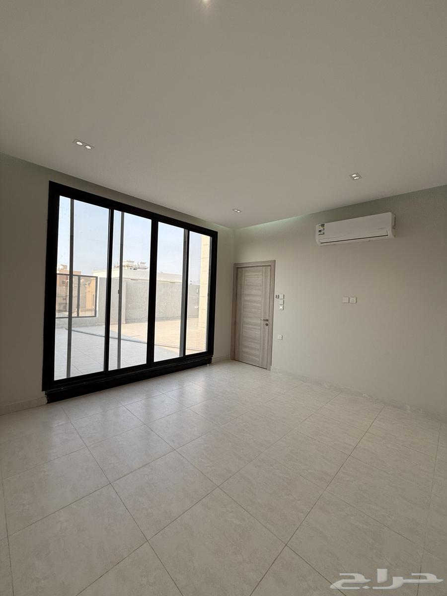 ملحق للبيع في بطحاء قريش دور كامل مستقل لحالك بسطح خاص5 غرف63005991140739111