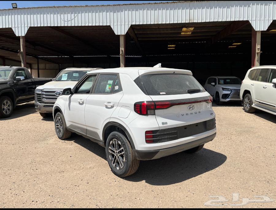 Hyundai Venue Smart 2024 Cash and Installment63616444373761113