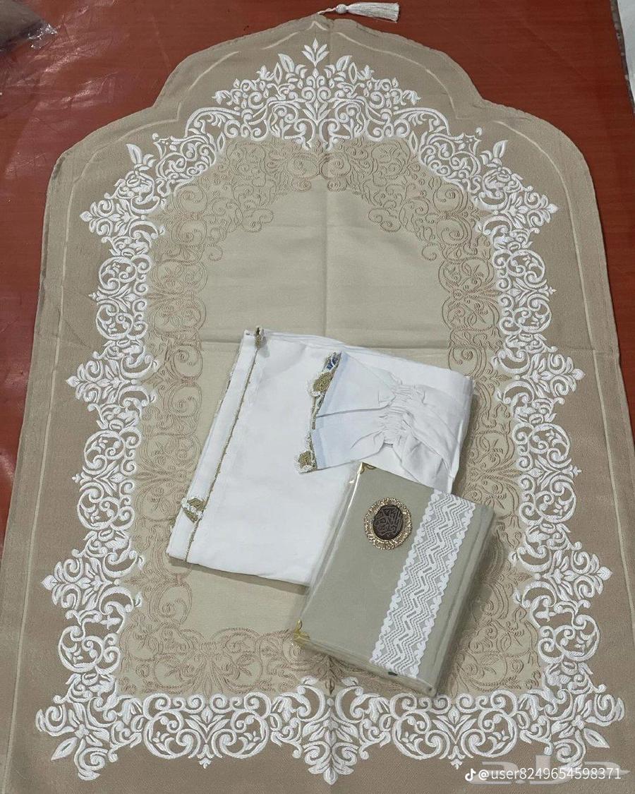 Sets and gifts of prayer rugs and Qurans on the occasion of the arrival of Ramadan63317203603203114