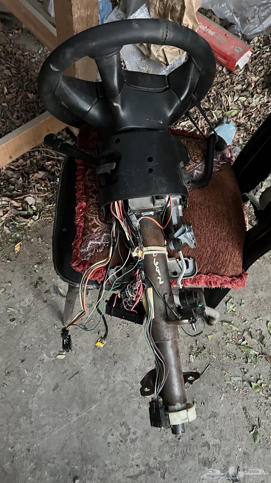 Rear Yukon Center Ring, Bushings, and Handle63616780744706111
