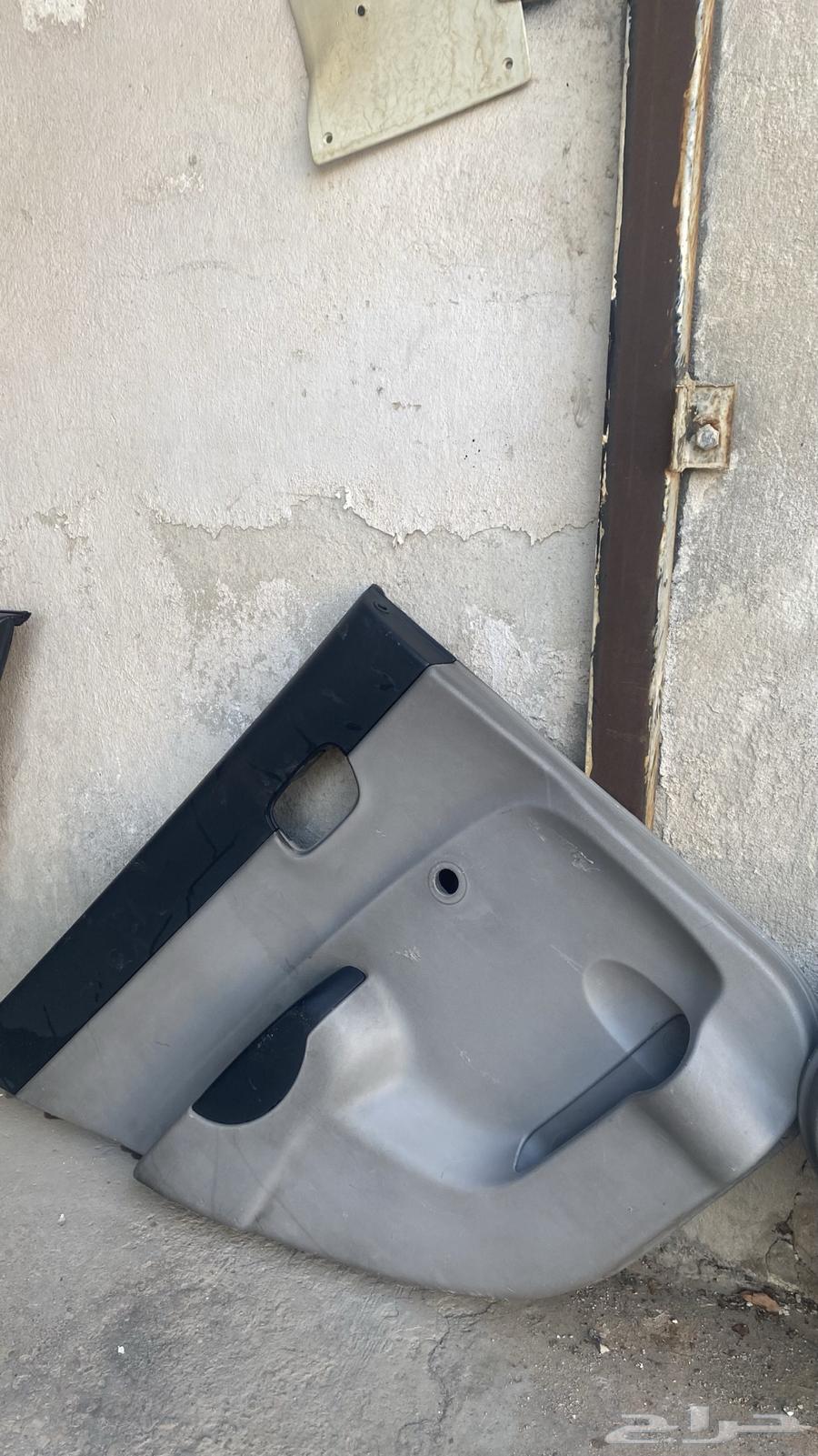 Interior trim pieces for Accent models 7 to 11, non-automatic, graphite color63616773775875112