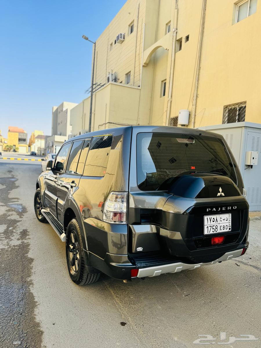 Mitsubishi Pajero 2016 GLS63616906252163112