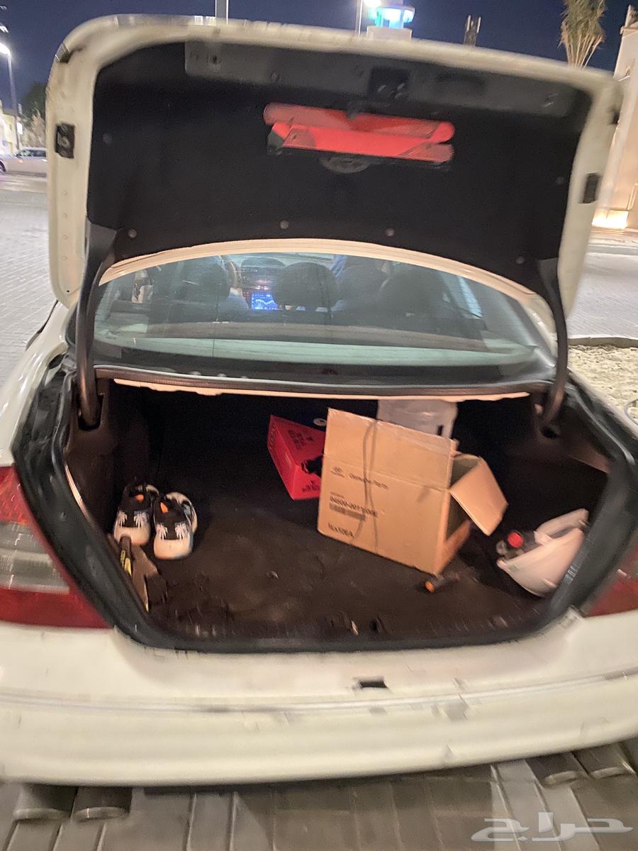 مرسيدس 200563616759901186112