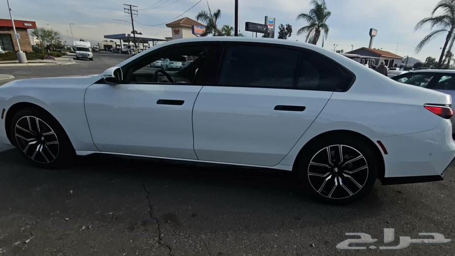 BMW موديل 202463616772023939112