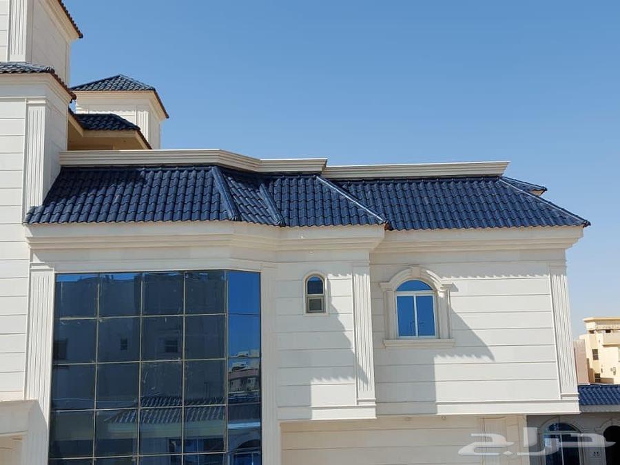 Tiles of the courtyard63006139337217112