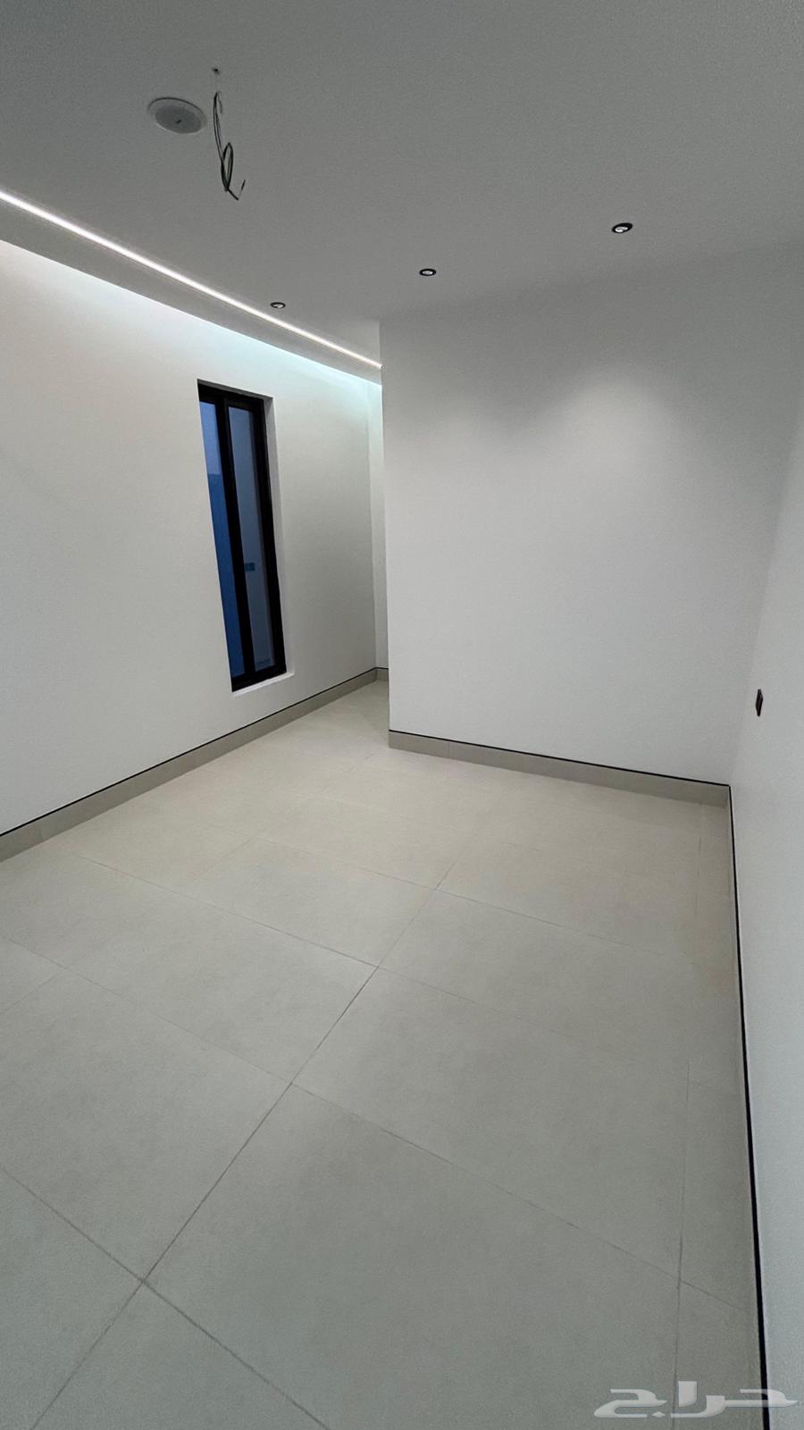 A building with a courtyard and annex in Al-Ranawea63006136658563114