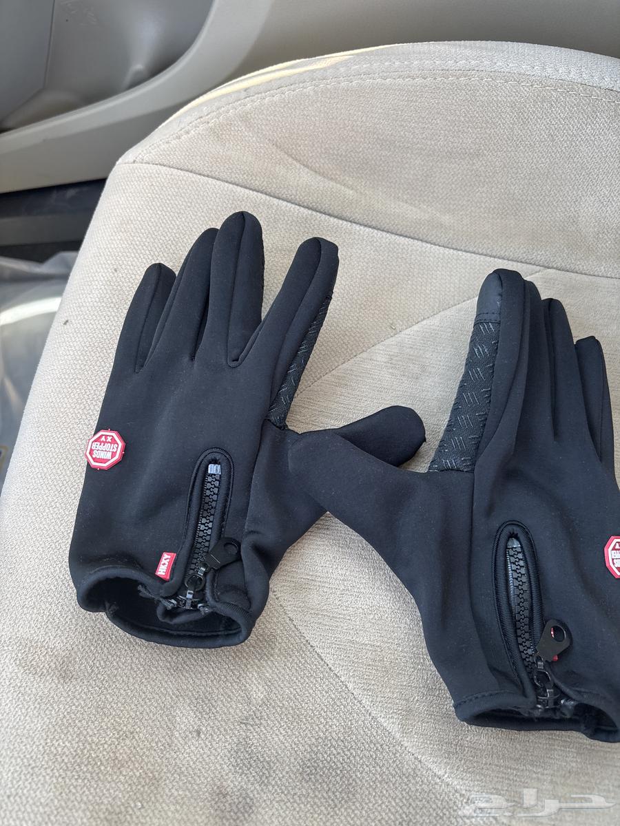 Gloves63313768848641111