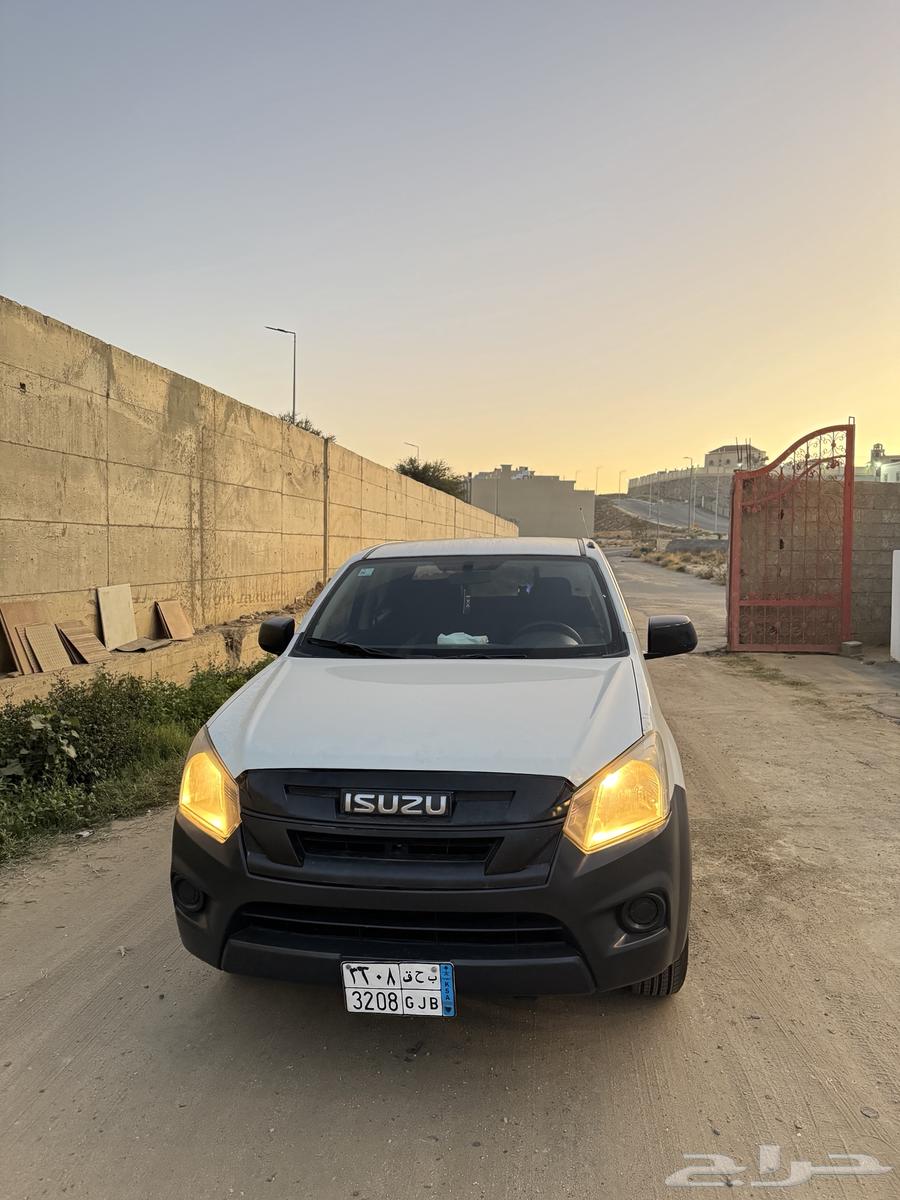 Isuzu D-Max63616932559235111