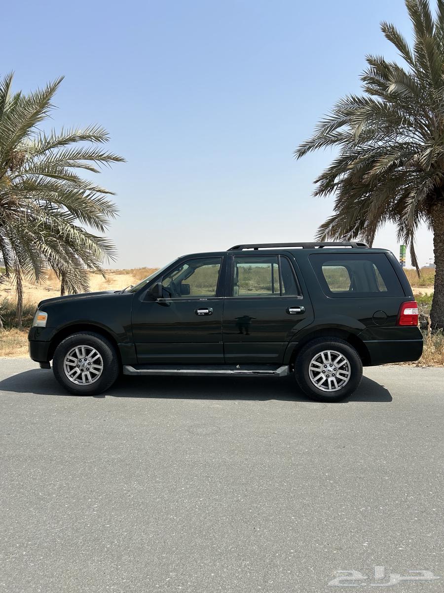 فورد اكسبدشن 2013 لوحات امارتية الموقع الامارات63616935201538111